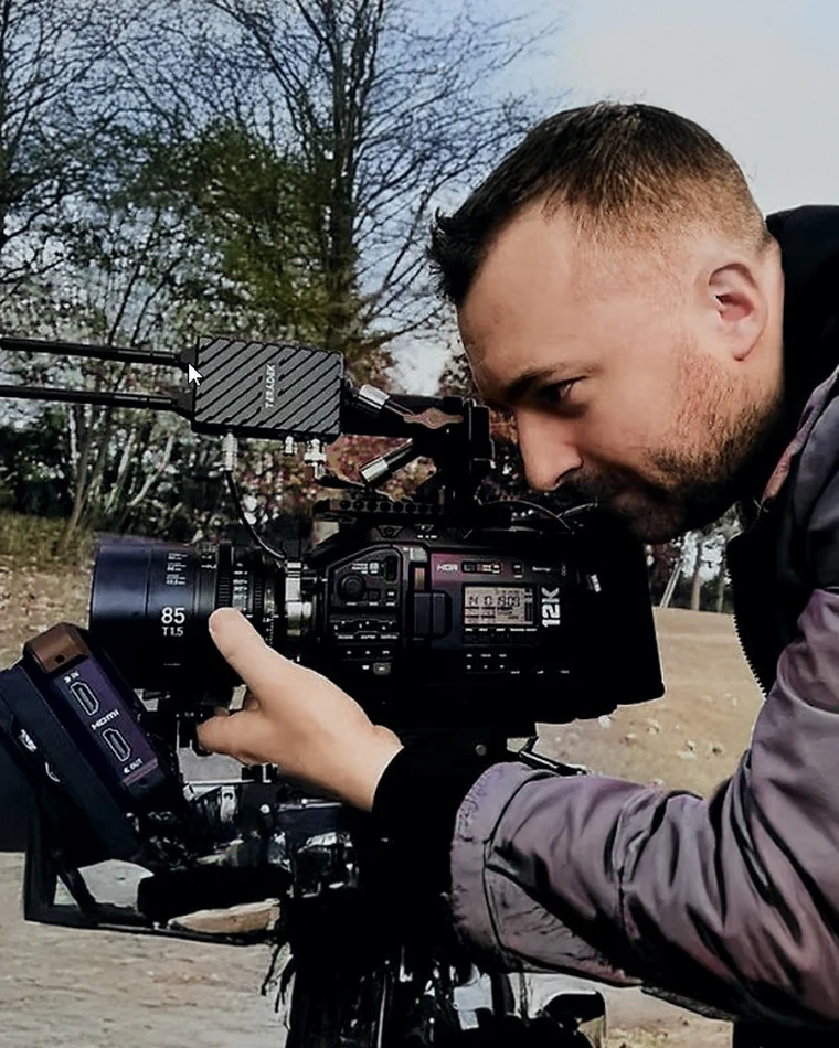 James, Director of photography